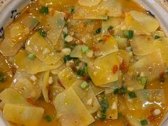 -黄桷树曹家私房菜(江与城店)