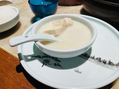 豆浆一锅鲜-佬麻雀·新湘菜(东方宝泰店)