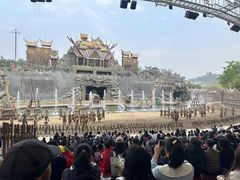 -七彩云南欢乐世界