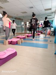 -爱尔乐美孕产瑜伽·普拉提