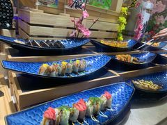 -锤头鲨毛肚海鲜烤肉自助餐厅(国购广场店)