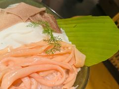 -三出山火锅(南京万象天地店)