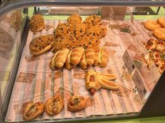 -顶东面包花园·生日蛋糕(太平店)
