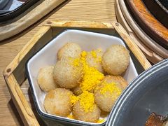 炸汤圆-蜜桃餐厅·伴山(海岸城店)