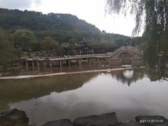 -灵岩山风景区