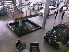 -天津波士信达奔驰4S店(卫津南路店)