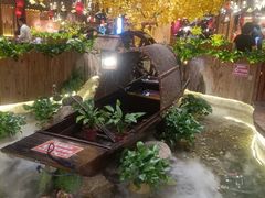 -老滇山寨•云南特色菜•地方菜•民族风情歌舞表演(金碧店)