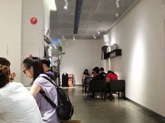 大堂-喜茶(深圳东门1234店)