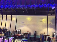 大堂-哈密古丽新疆餐厅(江北融创店)