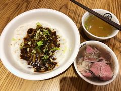 -狮头牌卤味研究所·卤味饭(花城汇南区店)