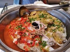 双色鱼头-老湘亲·品鉴湘菜(湖里店)