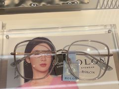 -J-Optical佳视明眼镜·蔡司视觉(青岛金茂览秀城店)