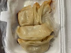 -黄阿姨锅贴大王(万航渡路店)