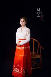 -罗马经典婚纱摄影·轻奢化定制