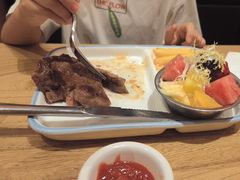 -菲滋意式休闲餐厅(北仑银泰城店)