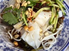 -小朱麻辣串(益民街店)