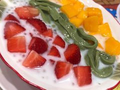 士多啤梨芒果绿茶拉面-甜心妈妈·榴莲星级糖水(北京路总店)