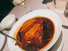 鲍鱼红烧肉-荣轩(新荣记环球金融中心店)