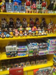 -16TOYS中古玩具铺(崇文门店)