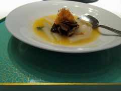 羊肚菌烩圣瓜-松云泽