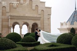 -拉瑞娜LaReine婚纱礼服高级定制