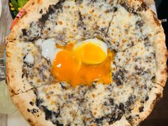 黑松露披萨-IL TEATRO 精品意大利餐厅