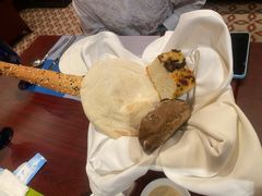 -香格里拉鱼跃地中海西餐厅·牛排披萨