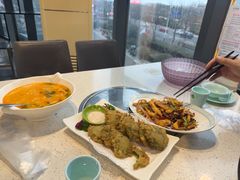 -巧克力渔家.小船海鲜胶东菜(万平口店)