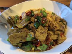 -爱碗亭·鲜炒湖南菜(壹城中心店)