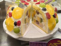 夏日超缤纷水果蛋糕-PAOPAO Bakery&Café(港汇店)