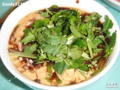 蘸酱-清真·玛丽亚新疆菜主题餐厅(浙江中路店)