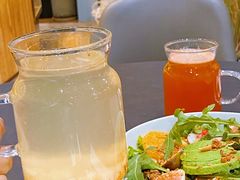 -théATRE茶聚场·餐厅(环球金融中心店)