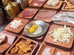 -银米·云南传统过桥米线(双廊黑金冠店)