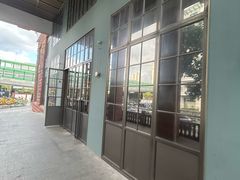 -桔子酒店(上海西藏北路地铁站店)