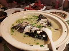 黄山臭鳜鱼-上海古井假日酒店 · 徽昇楼中餐厅