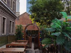 -麦落精酿啤酒餐吧(先农大院店)