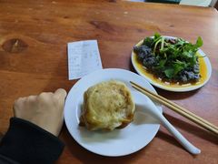 -宝瑞门钉肉饼店