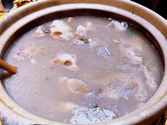 -吃饭皇帝大(合生汇店)