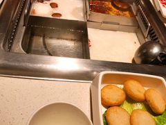 -海底捞火锅鲜切牛肉主题店(长寿路店)