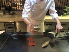 -东方红海鲜百汇(国际大厦店)