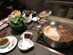 -捞王锅物料理(上海世茂广场店)