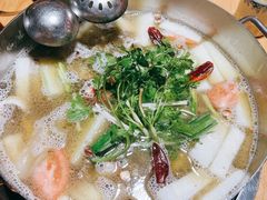 -大众跷脚牛肉馆·非遗传承单位(峨眉山店)