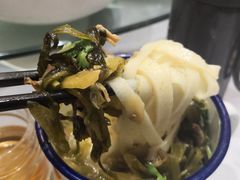 -一家人(凯旋路店)