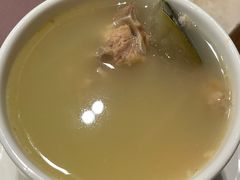 -阿维斯咖啡(镜湖店)
