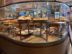 -CARINO BAKERY&CAFE(人广来福士店)