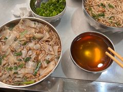 -正宗杨记普洱酸醋米线(总店)