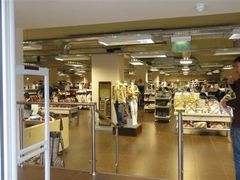 -巴宝莉工厂店/折扣店(工厂店)