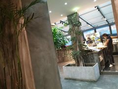 -HIGH FIVE哈福手工汉堡(桂林路店)