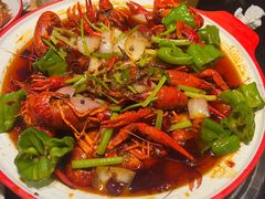 -谭公鱼头·鲜鱼火锅·小龙虾·江湖菜(秀沿路店)