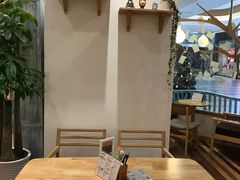 -猫的天空之城概念书店(印象城购物中心店)